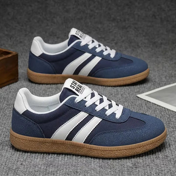 Lage sneakers met lace-up design