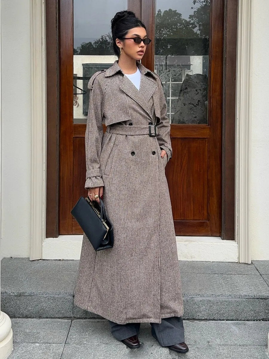 Oversized trench coat met ceintuur
