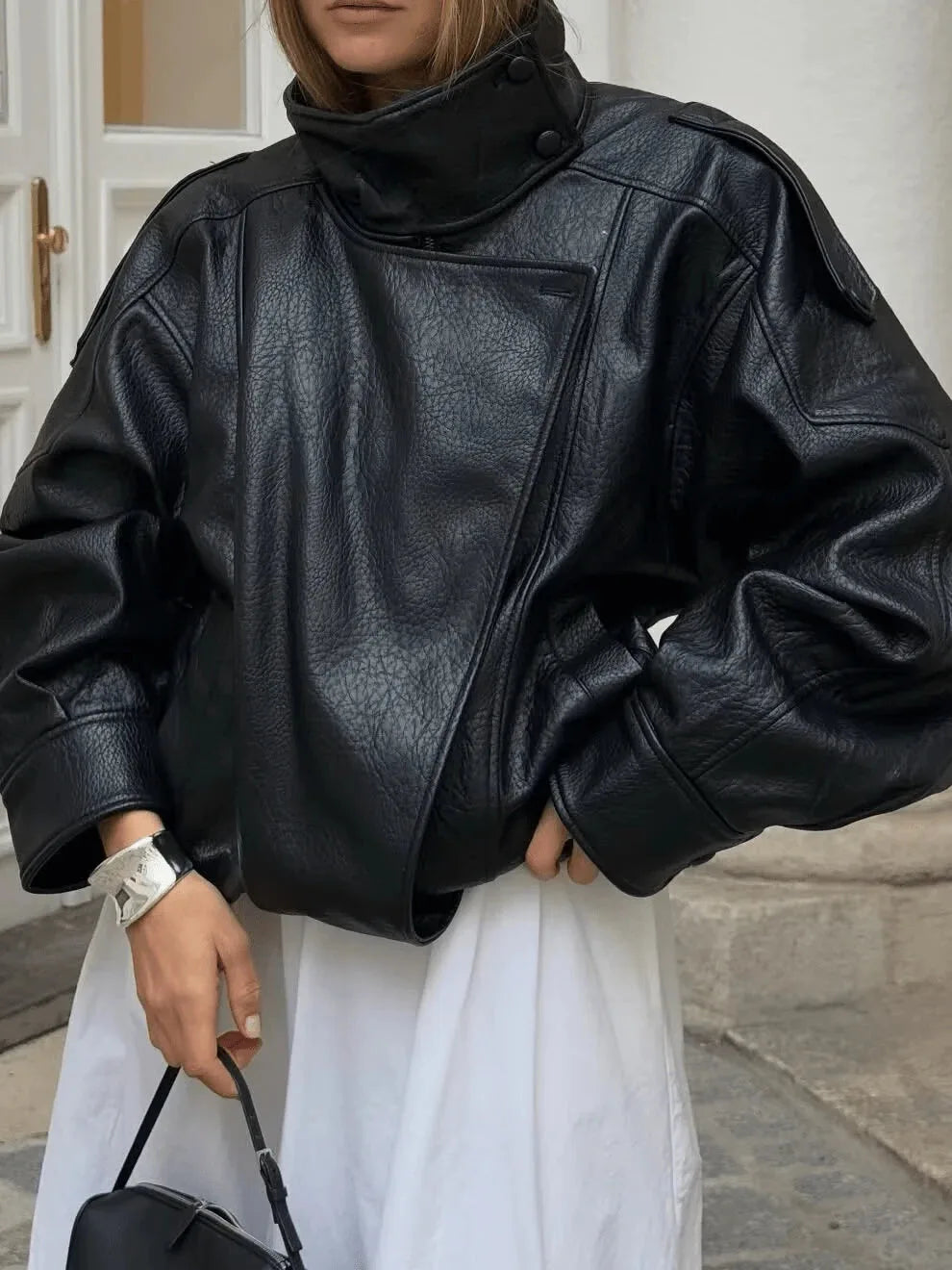 Oversized bomberjack met mandarin kraag