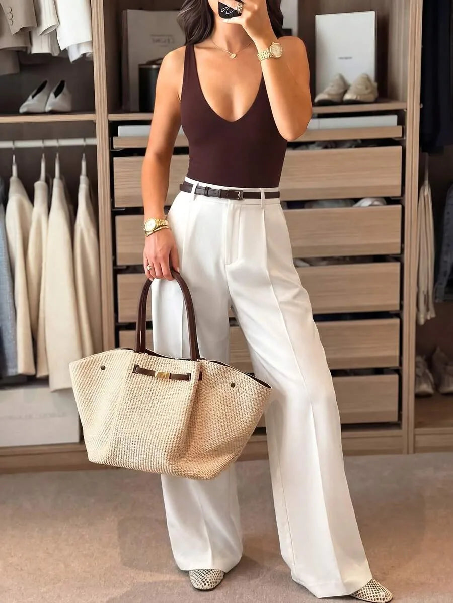 Bodysuit met diepe V-hals