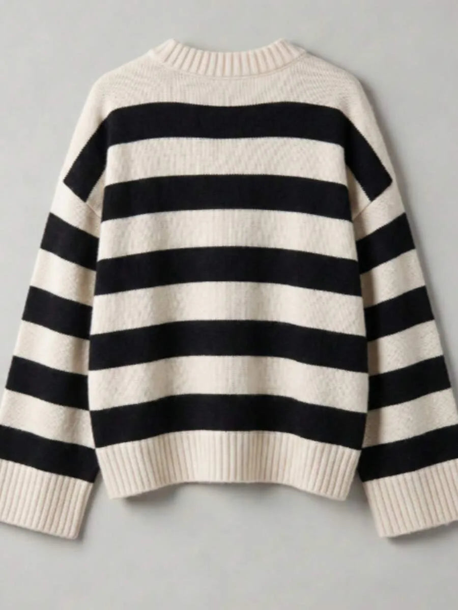 Oversized sweater met mock neckline