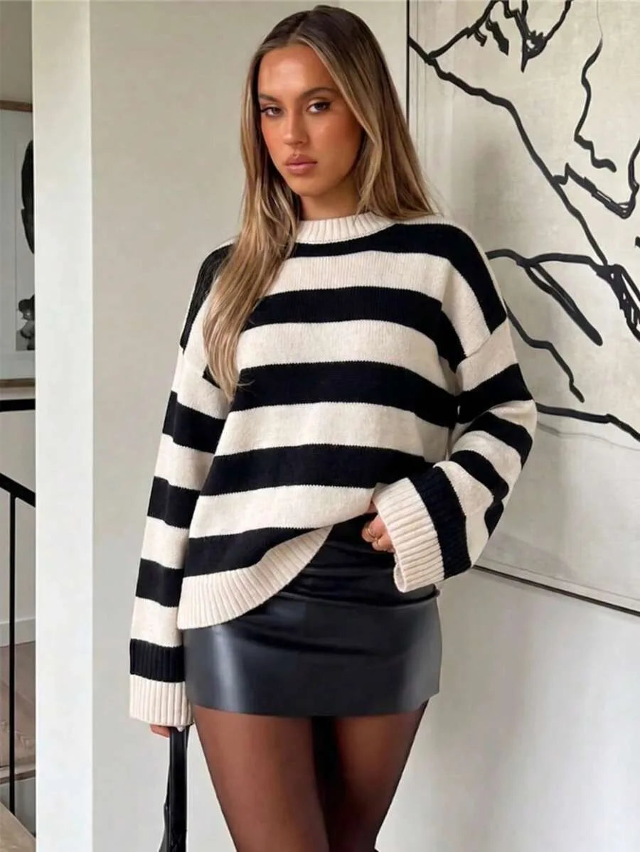Oversized sweater met mock neckline