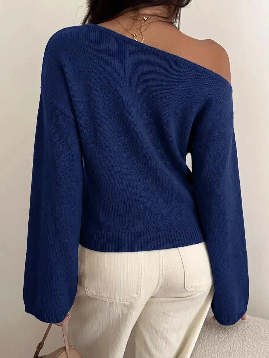 Sweater met asymmetrische hals