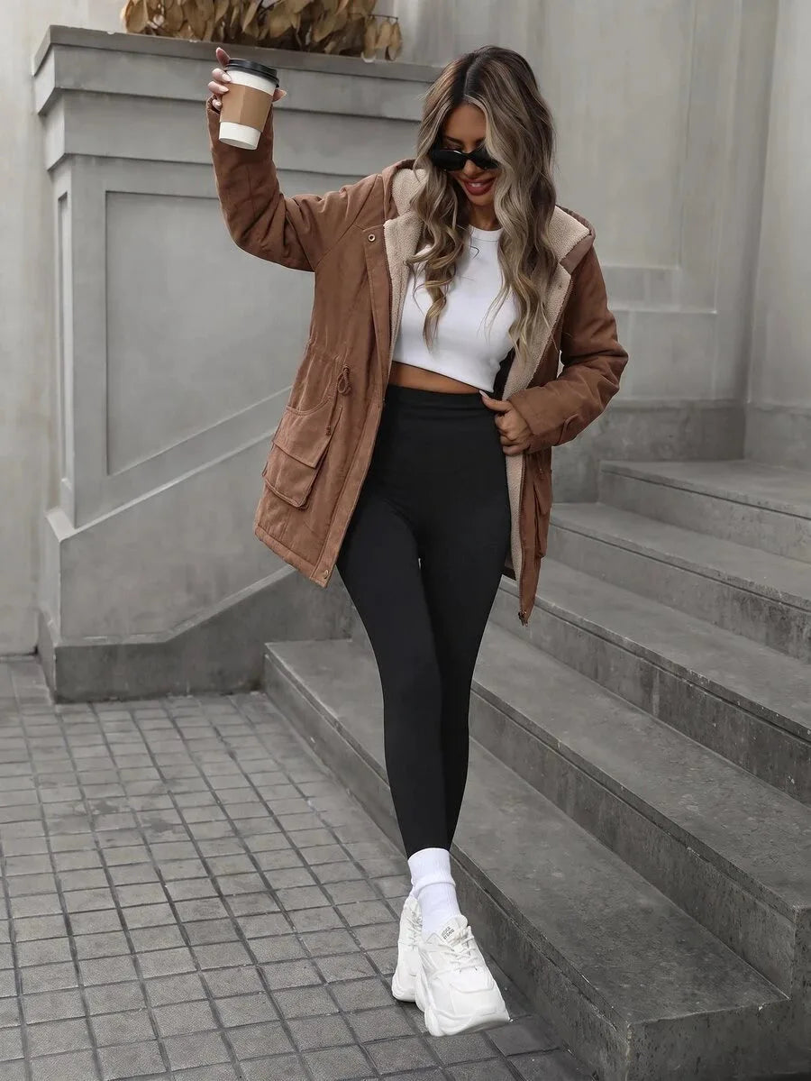 Hooded parka met trekkoord