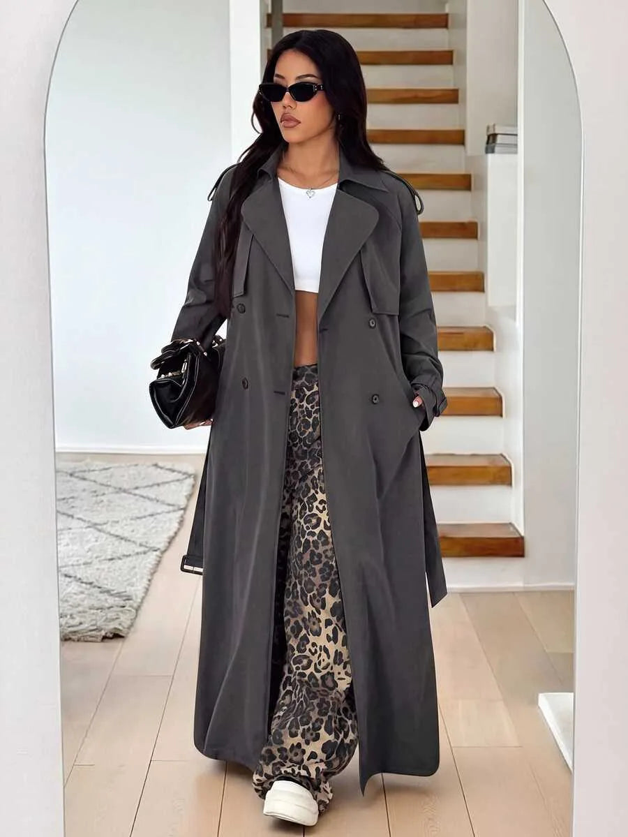 Oversized trench coat met ceintuur