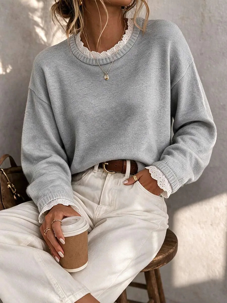 Sweater met kant en ronde hals