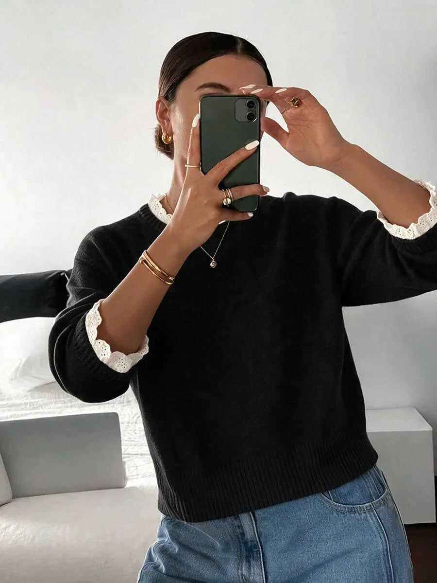 Sweater met kant en ronde hals