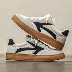 Lage sneakers met lace-up sluiting