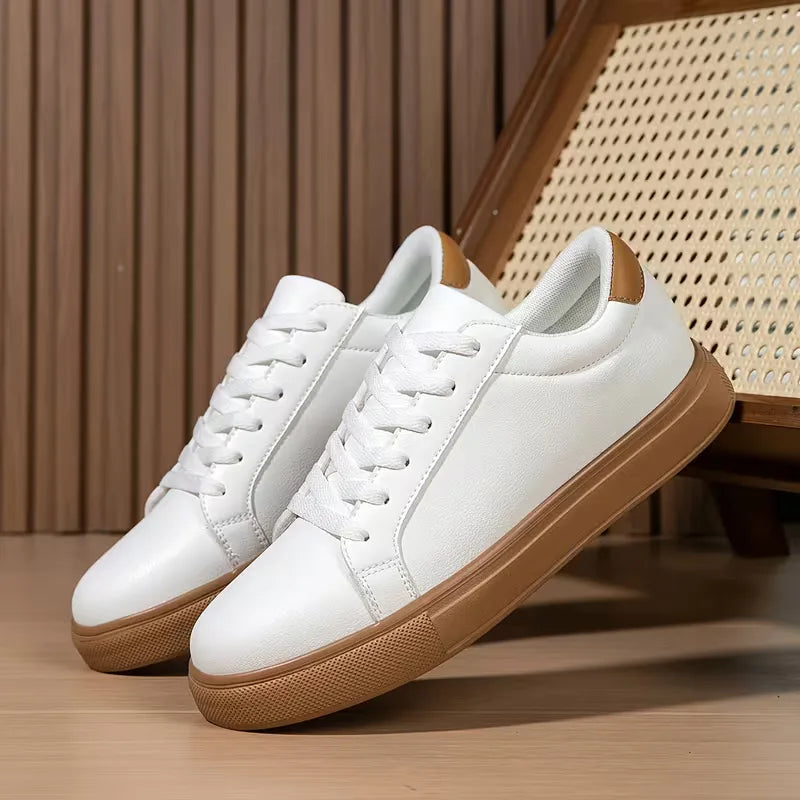 Lage sneakers met minimalistisch design