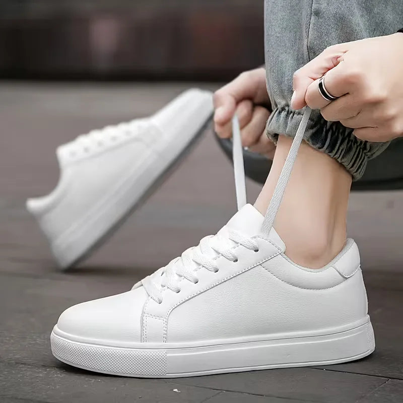 Lage sneakers met minimalistisch design