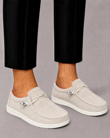 Loafers met slip-on design