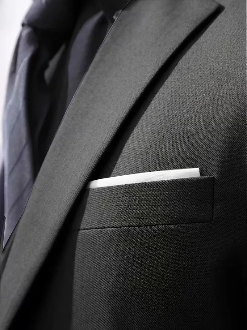 Driedelig heren pak met slim fit en glanzende afwerking
