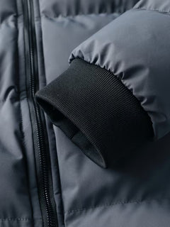 Gewatteerde jas met capuchon en fleece voering