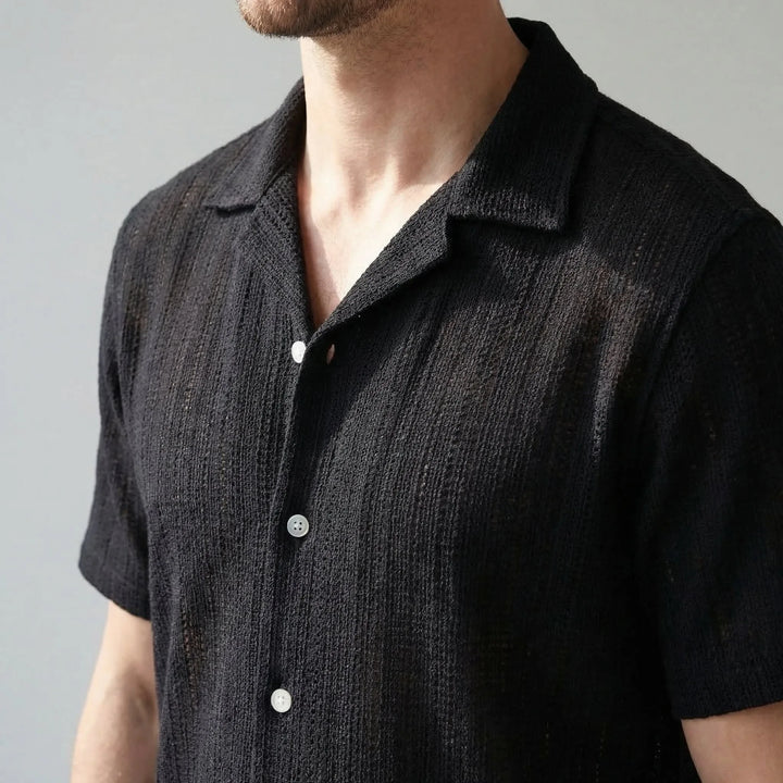 Shirt met V-hals en korte mouwen