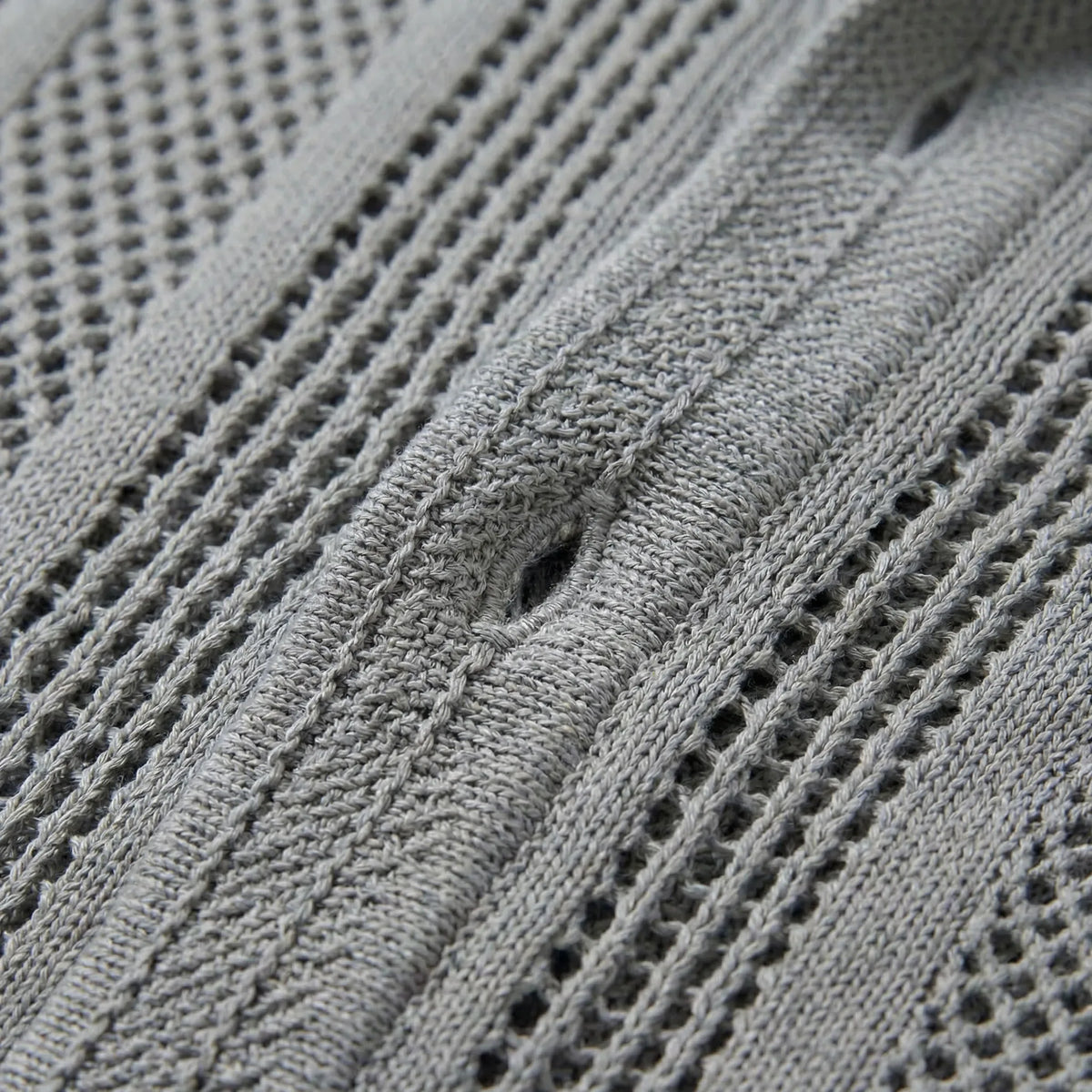 Heren mesh shirt met V-hals