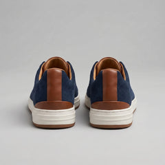 Slip-on sneakers met suède