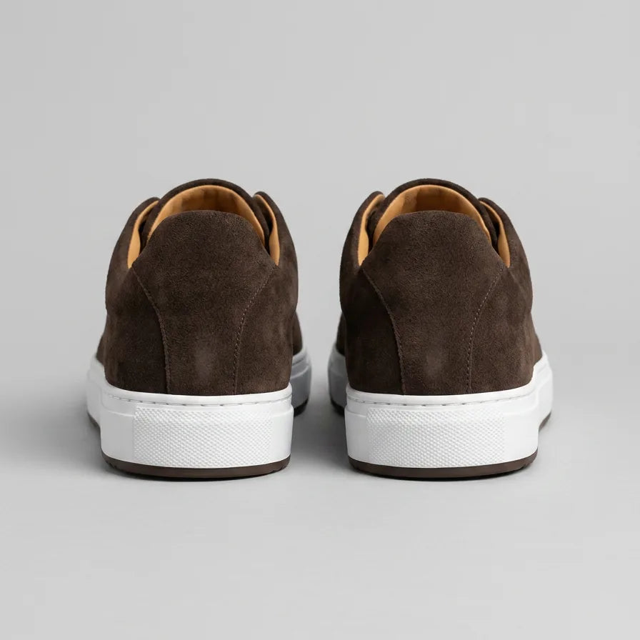 Low-top sneakers van bruin suede