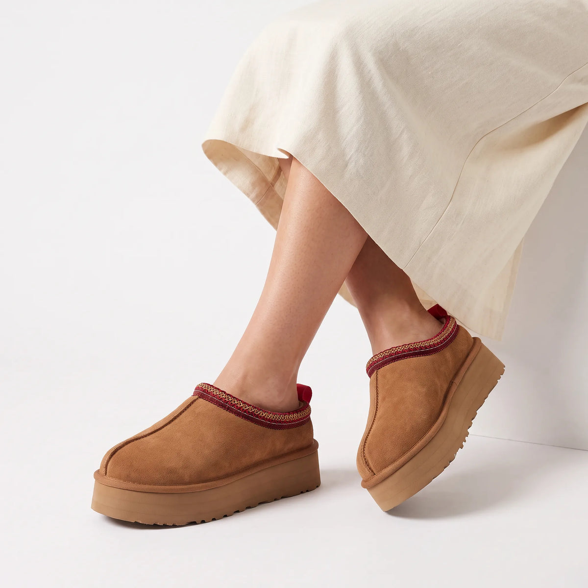 Mule slippers met plateau en borgvoering