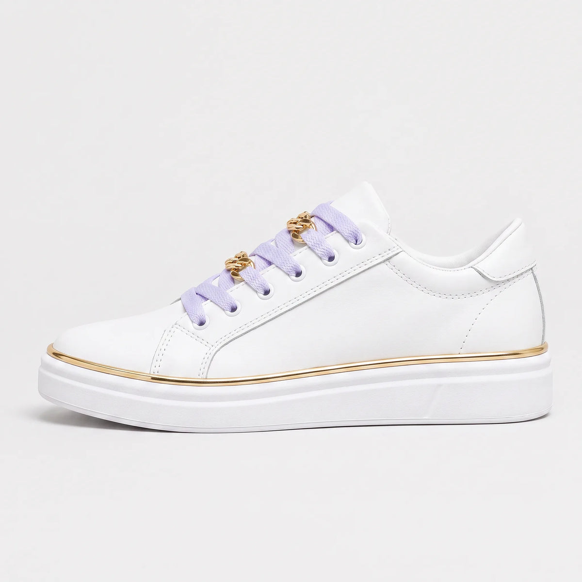 Zwarte trainers met gouden details