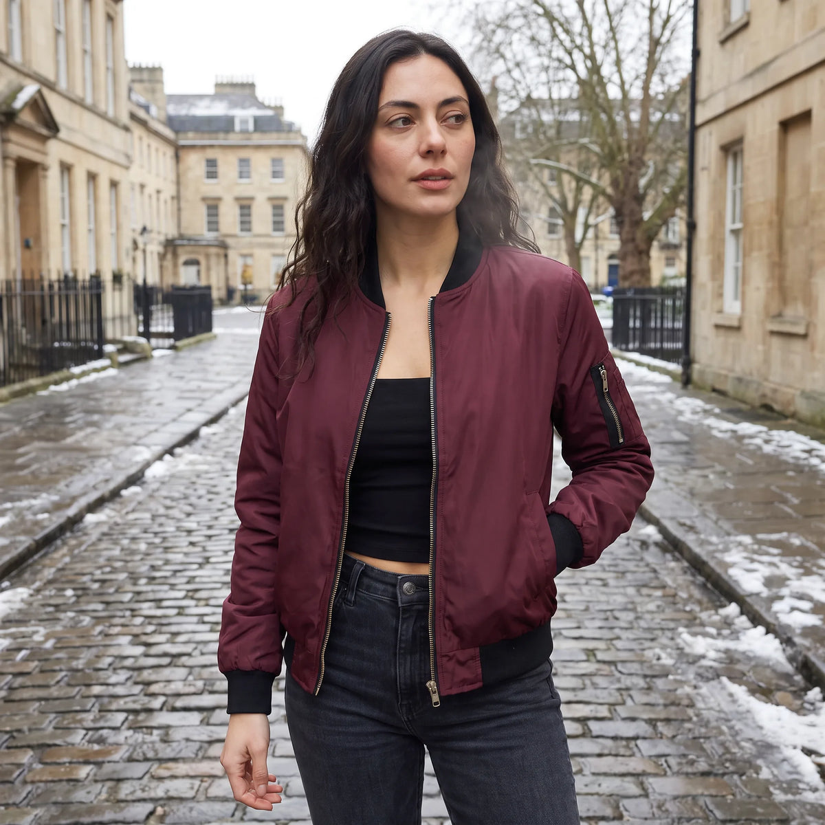 Bomber jacket met ribgebreide details