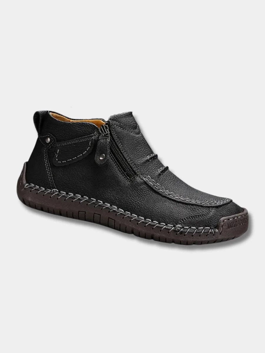 Leren schoenen met zijrits en rubberen zool