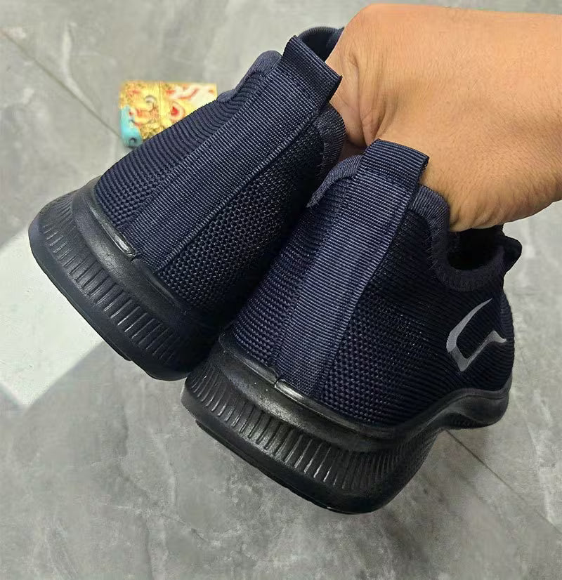 Lichtgewicht sneakers met slip-on ontwerp