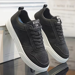 Sneakers met slipvaste rubberen zool