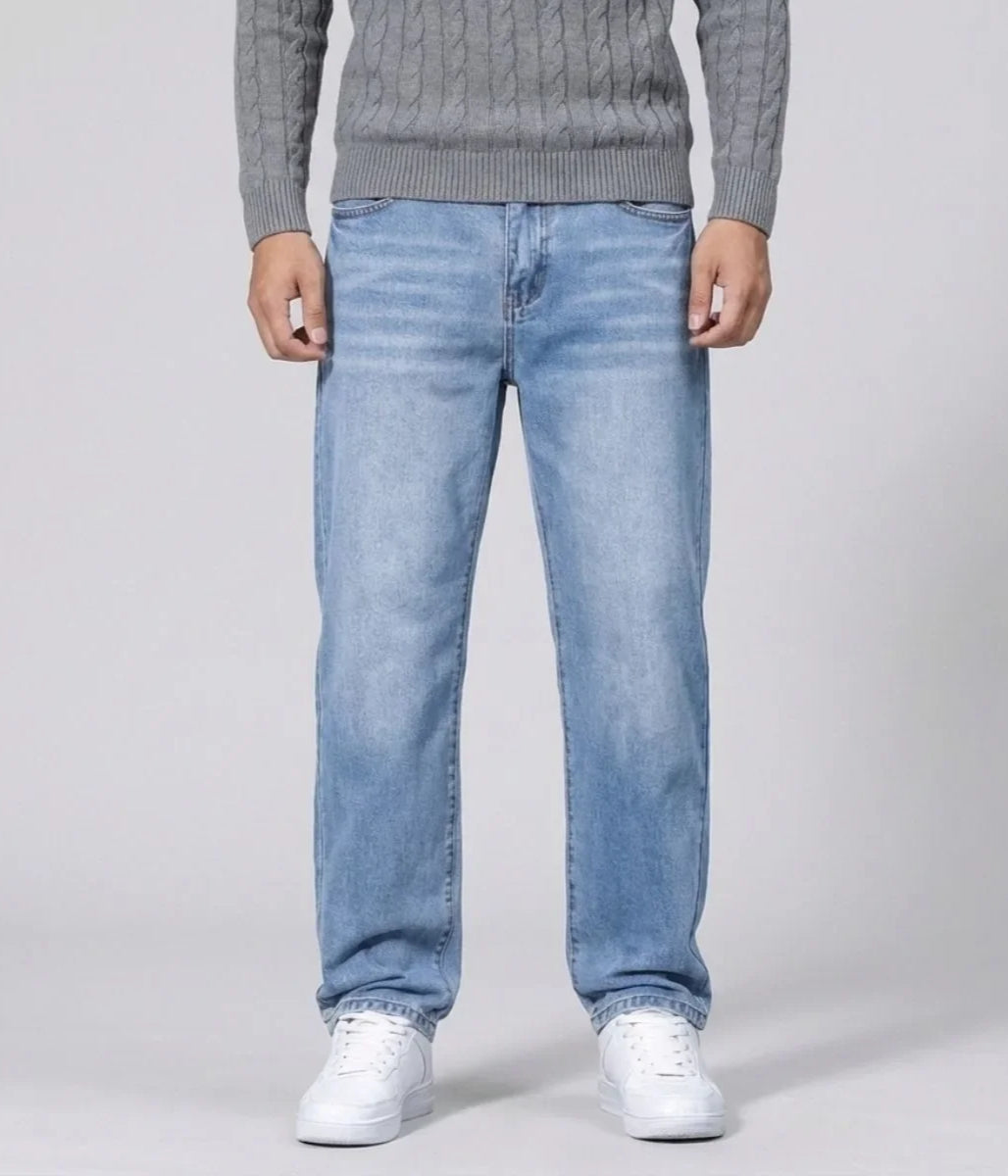 Straight Leg Jeans met Regular Fit