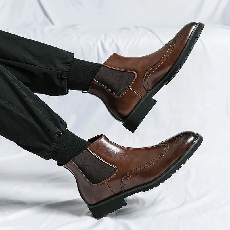 Chelsea boots met brogue detailing