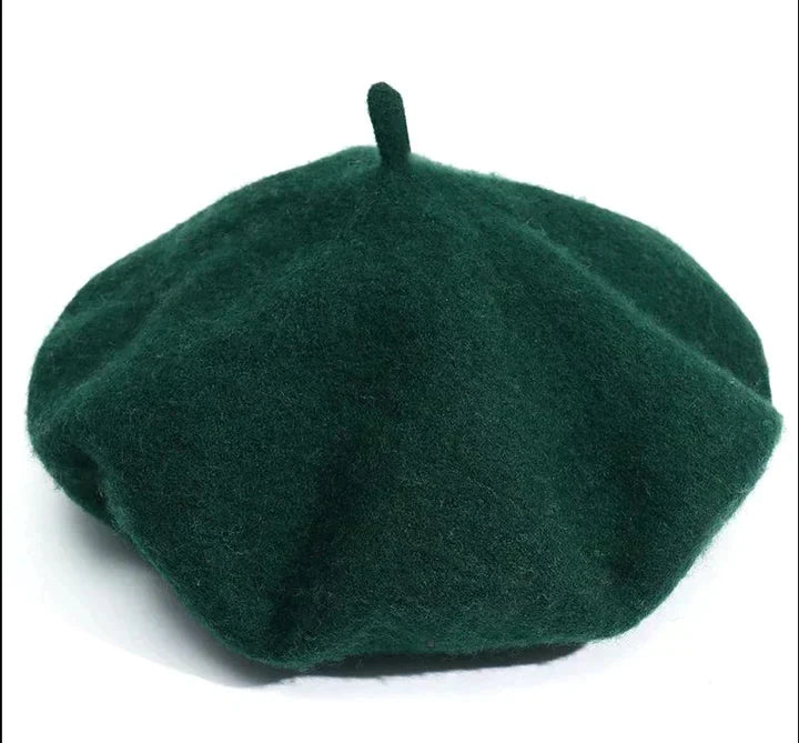 Becka | Stijlvolle & veelzijdige wollen baret in de kleur Donkergroen voor dames in Heritage stijl ideaal voor de winter