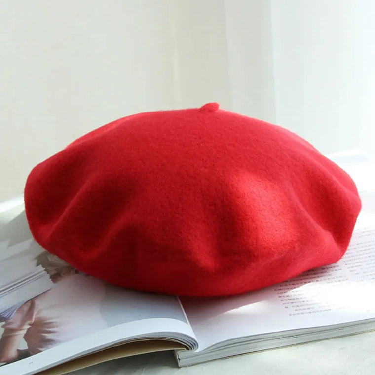 Becka | Stijlvolle & veelzijdige wollen baret in de kleur Rood voor dames in Heritage stijl ideaal voor de winter