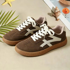 Lage sneakers met suède bovenwerk