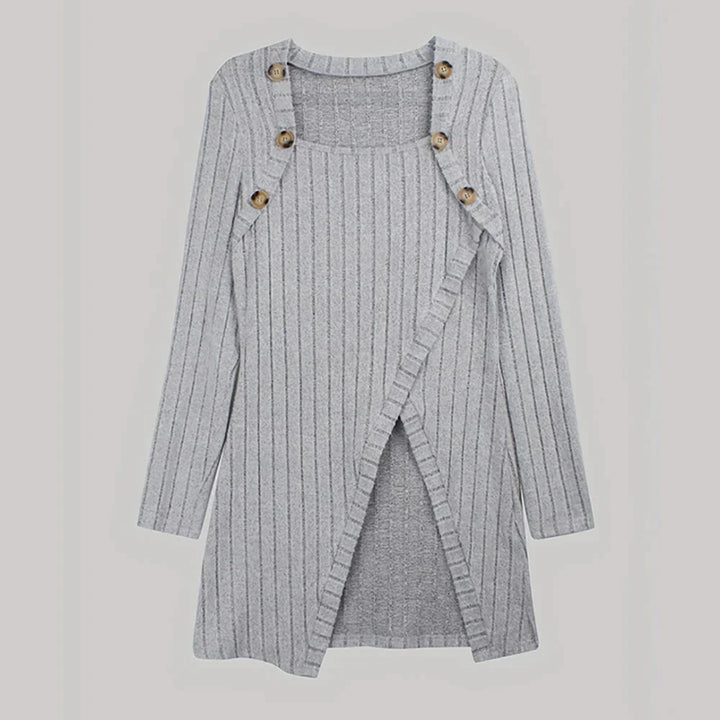 Claudia | Asymmetrische geribbelde cardigan in de kleur Grijs voor dames in stijl ideaal voor de herfst.