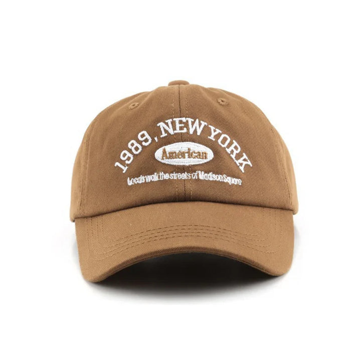Collin | Stijlvolle New York pet in de kleur Bruin voor heren in stijl geschikt voor alle seizoenen.