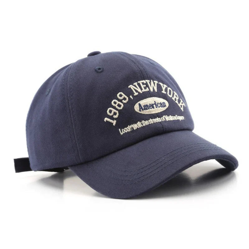 Collin | Stijlvolle New York pet in de kleur Marineblauw voor heren in stijl geschikt voor alle seizoenen.