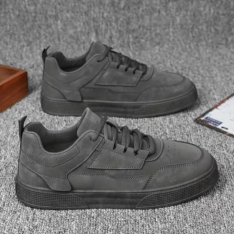 Lage sneakers met ronde neus