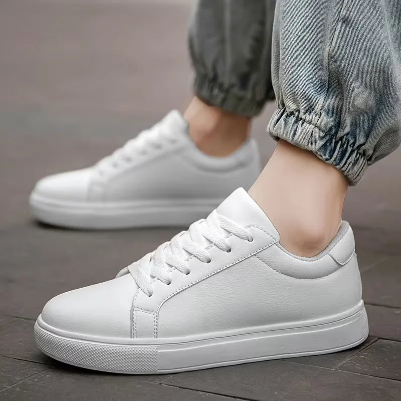 Lage sneakers met minimalistisch design