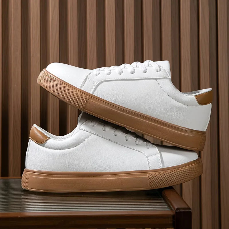 Lage sneakers met minimalistisch design