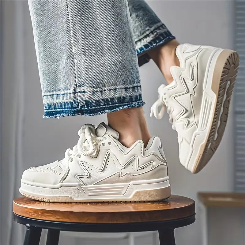 Lage sneakers met zigzag patroon
