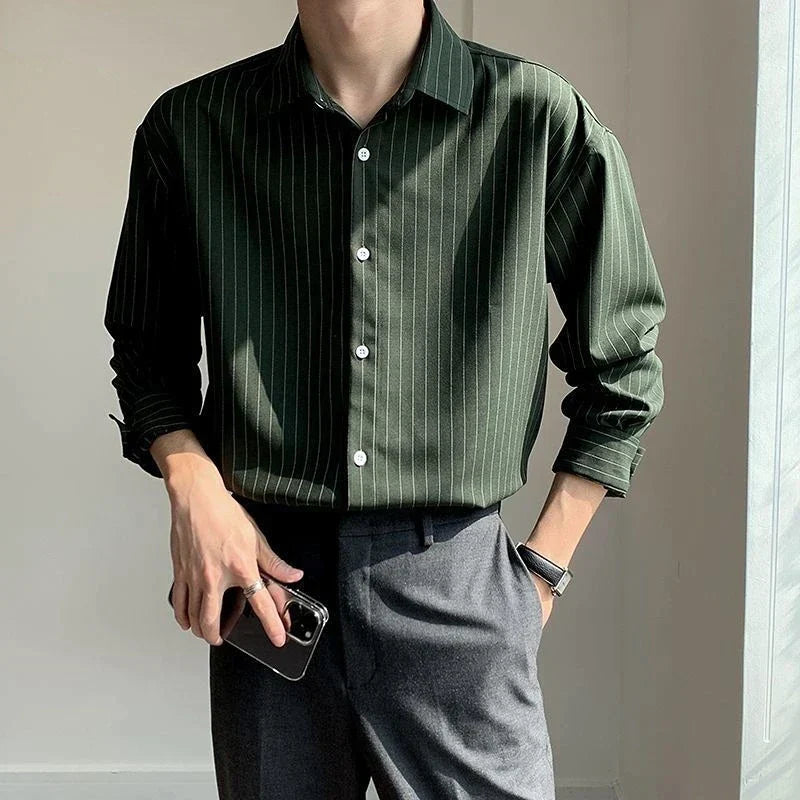 Emiel | Stijlvolle shirt in de kleur Olijfgroen voor in stijl ideaal voor de herfst.