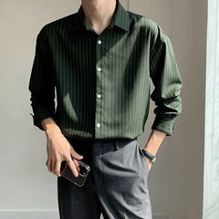 Emiel | Stijlvolle shirt in de kleur Olijfgroen voor in stijl ideaal voor de herfst.