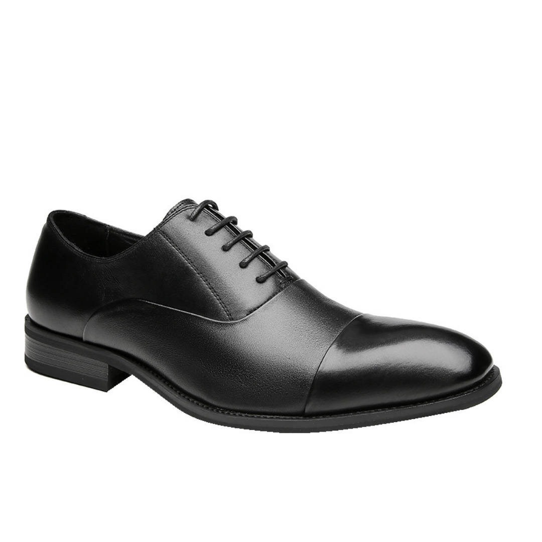 Erik | Klassieke leren schoenen in de kleur Zwart voor heren in Heritage stijl geschikt voor alle seizoenen.