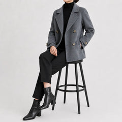 Korte trenchcoat met dubbele knopen