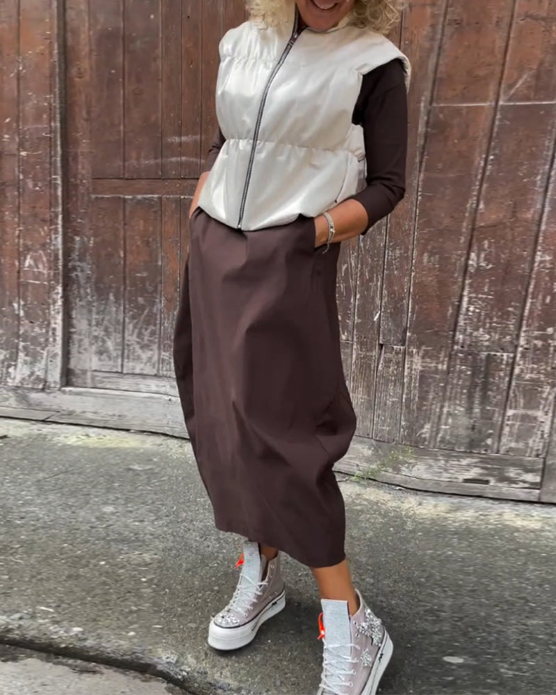 Elegant Maxi Dress with Long Sleeves & Pockets