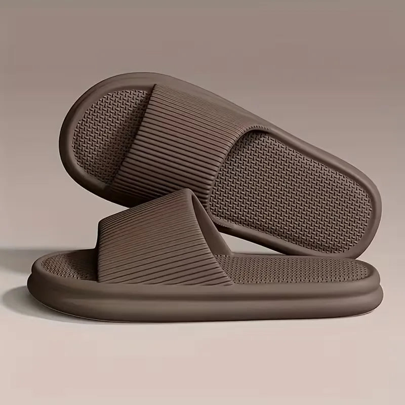 Badslippers met dikke zool