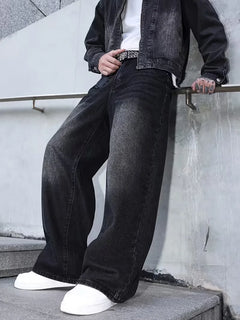 Loose fit jeans met brede pijpen