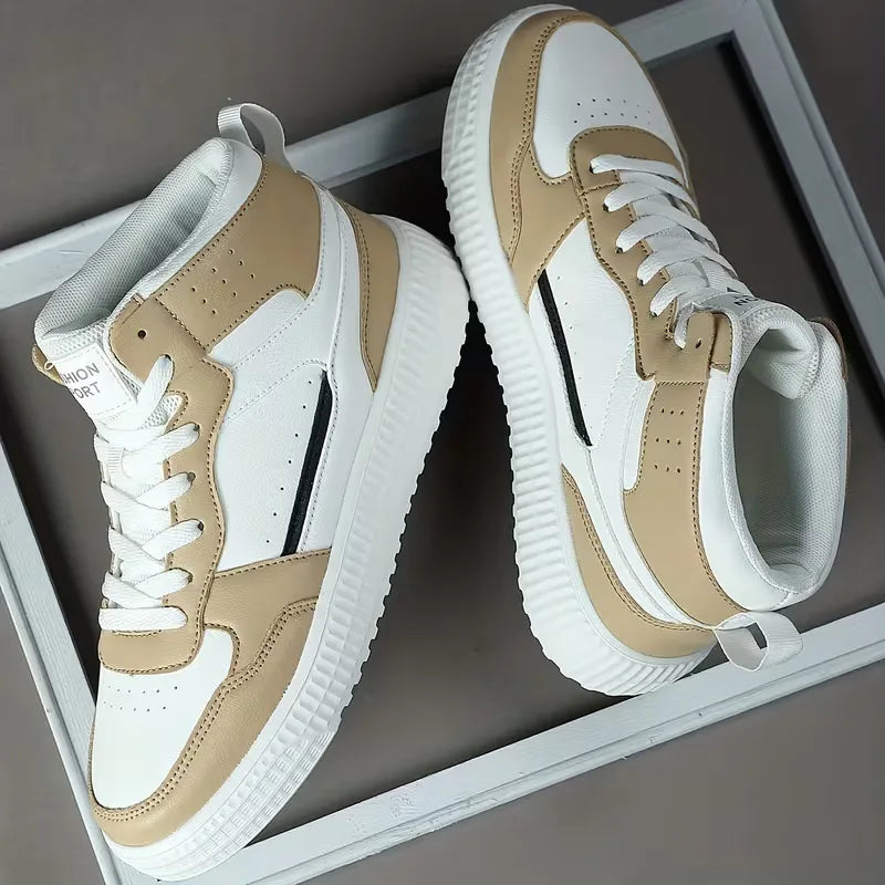 Hoge sneakers met perforaties
