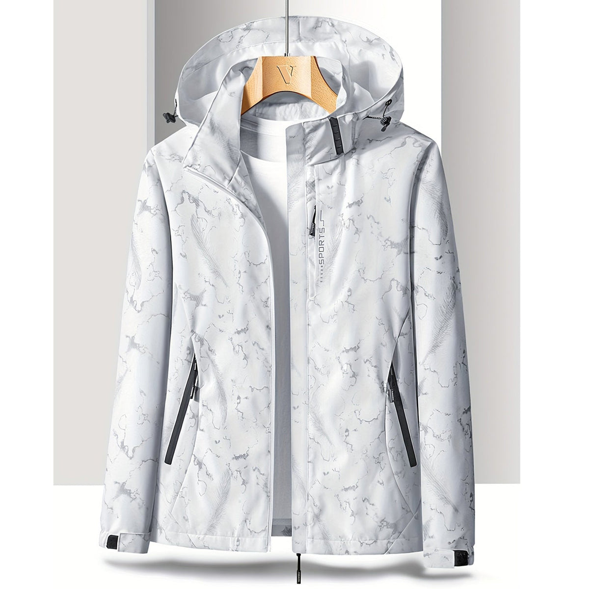Femke | Wind- en waterdicht dames sportjack met capuchon in de kleur Wit voor dames in Outdoor stijl ideaal voor de herfst.