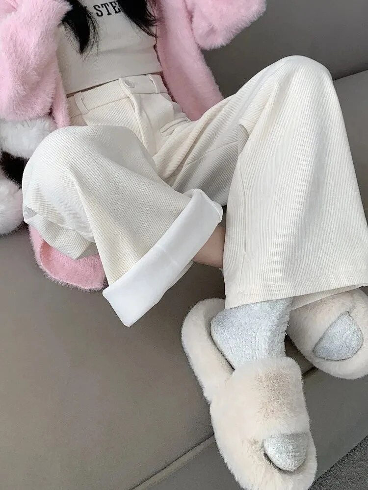 Fenna | Corduroy broek met stoffen binnenkant voor dames in de kleur Wit voor dames in Streetwear stijl ideaal voor de winter