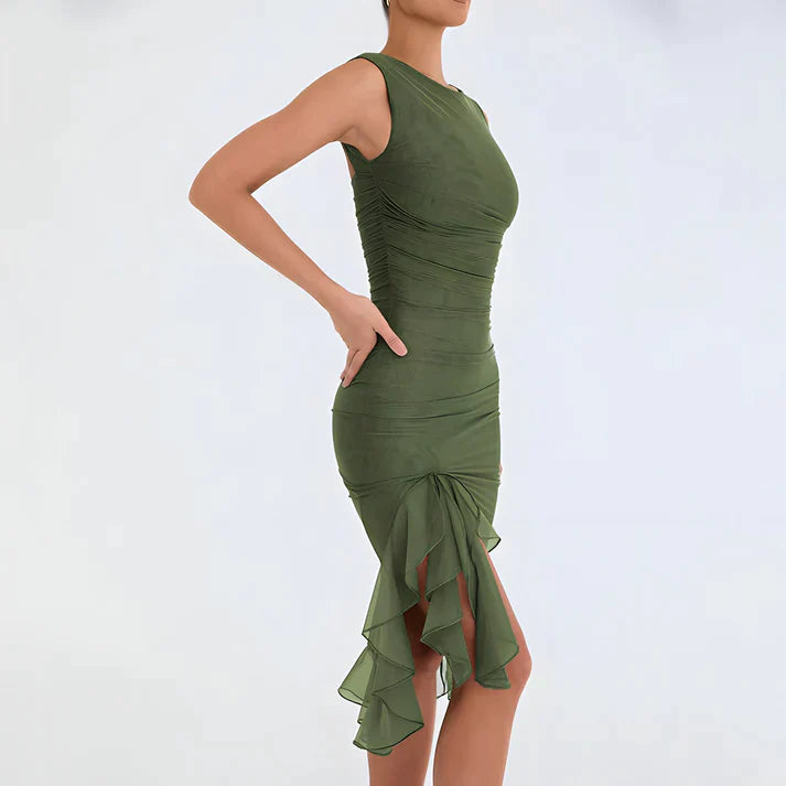 Fenna | Elegante bodycon jurk met ruches in de kleur Zwart voor dames in Party stijl ideaal voor de lente.